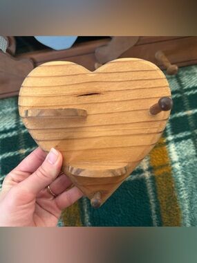 Mini Wooden Heart Hook with two trinket holders in Natural Brown - Home Accents